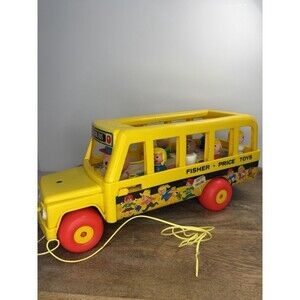 Vintage Fisher Price #192 School Bus with 7 Little People Figures & Driver 1965